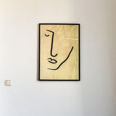 Commodious 2Br Apt. Near Akh-Perfect For Groups Вена Экстерьер фото