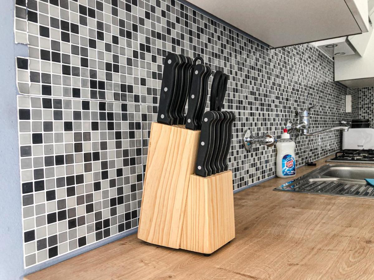Commodious 2Br Apt. Near Akh-Perfect For Groups Вена Экстерьер фото
