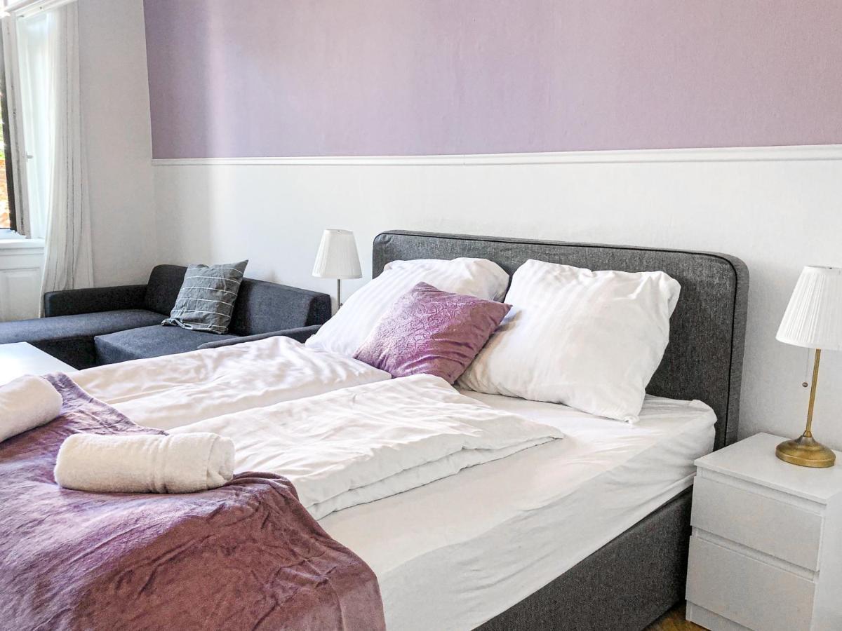 Commodious 2Br Apt. Near Akh-Perfect For Groups Вена Экстерьер фото